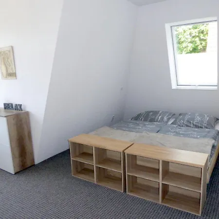 App. Weisses Haus Apartment Hohen Neuendorf Exterior photo